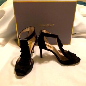 Louise et Cie black suede heels